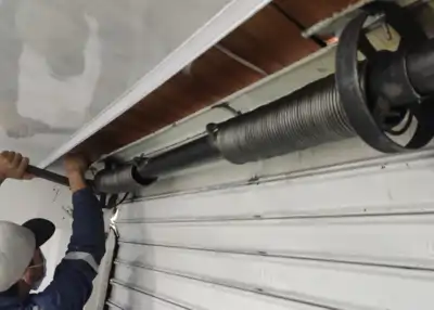 Destrabe de Cortinas Metálicas